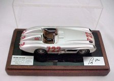 (image for) 1/24 HISTORIC REPLICARS - MERCEDES BENZ 300 SLR - MOSS SIGNED