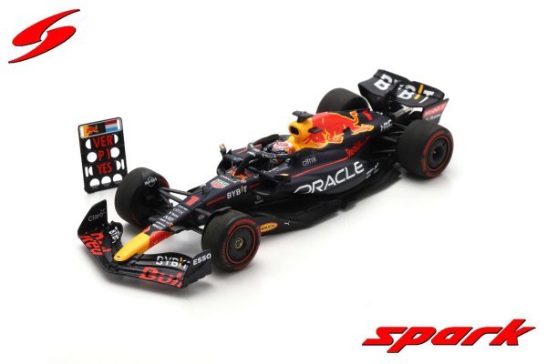 (image for) Oracle Red Bull Racing RB18 #1 Oracle Red Bull Racing Winner Dutch GP 2022 Max Verstappen 30th Career Win