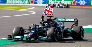 (image for) 1/18 scale - Lewis Hamilton - Winner, 2021 British Grand Prix