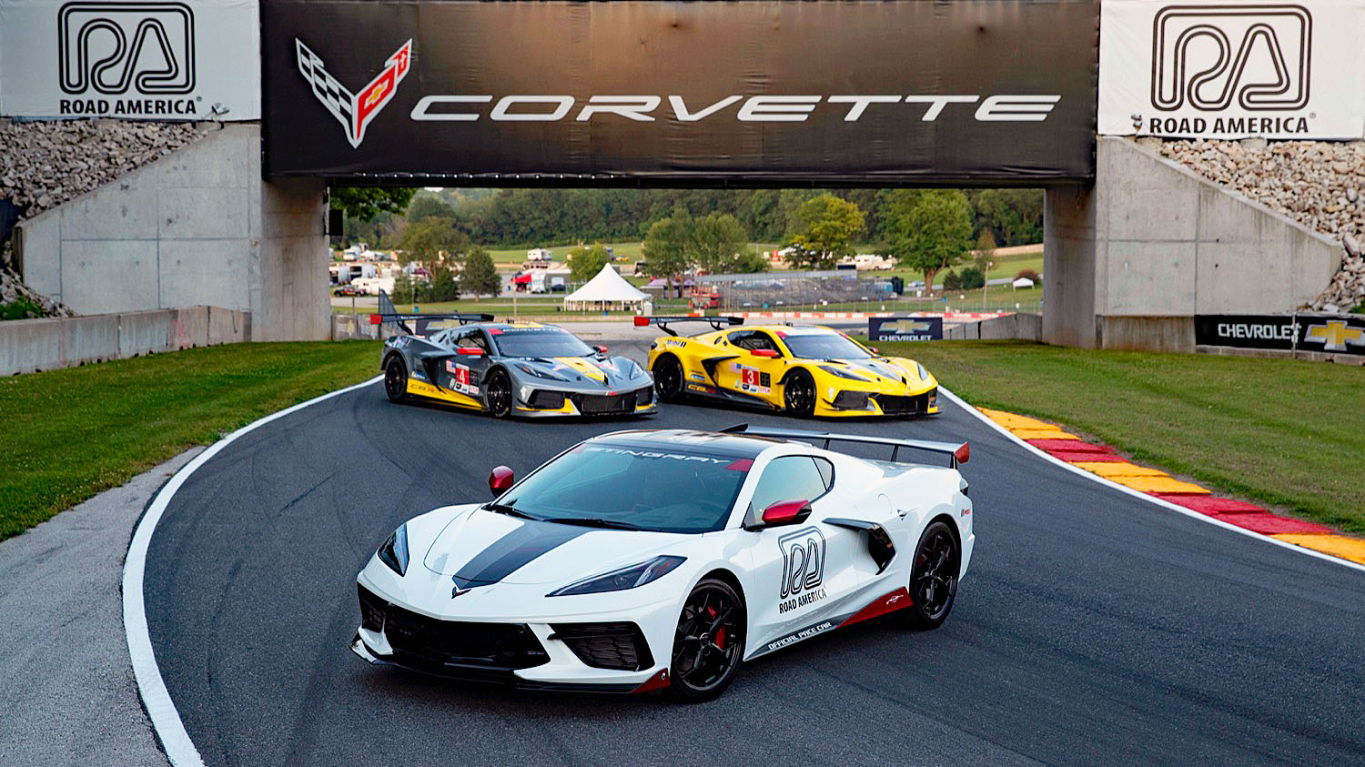 (image for) Corvette C8 - 2020 Road America Pace Car - Arctic White