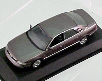 (image for) Audi A8, Cashmere (1994)