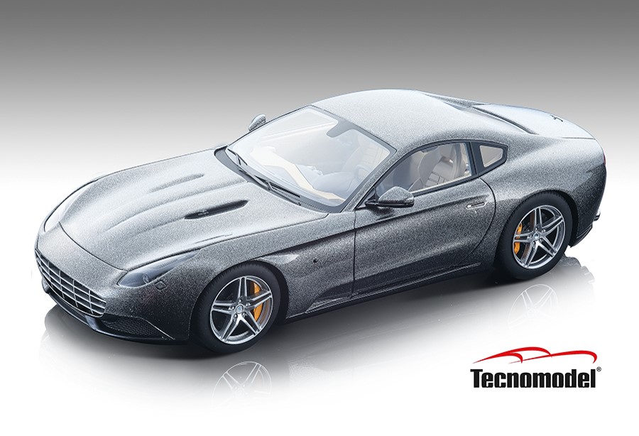 (image for) Touring Superleggera Berlinetta Lusso -Silverstone Silver 2015