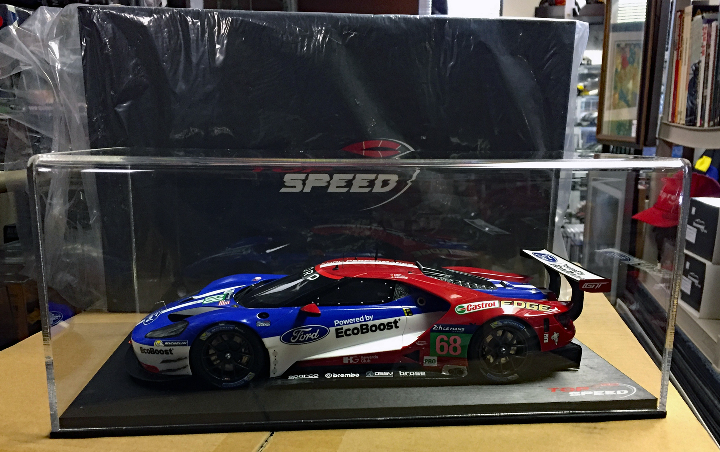 (image for) 1/18 scale Acrylic Cover - Fits Most TopSpeed